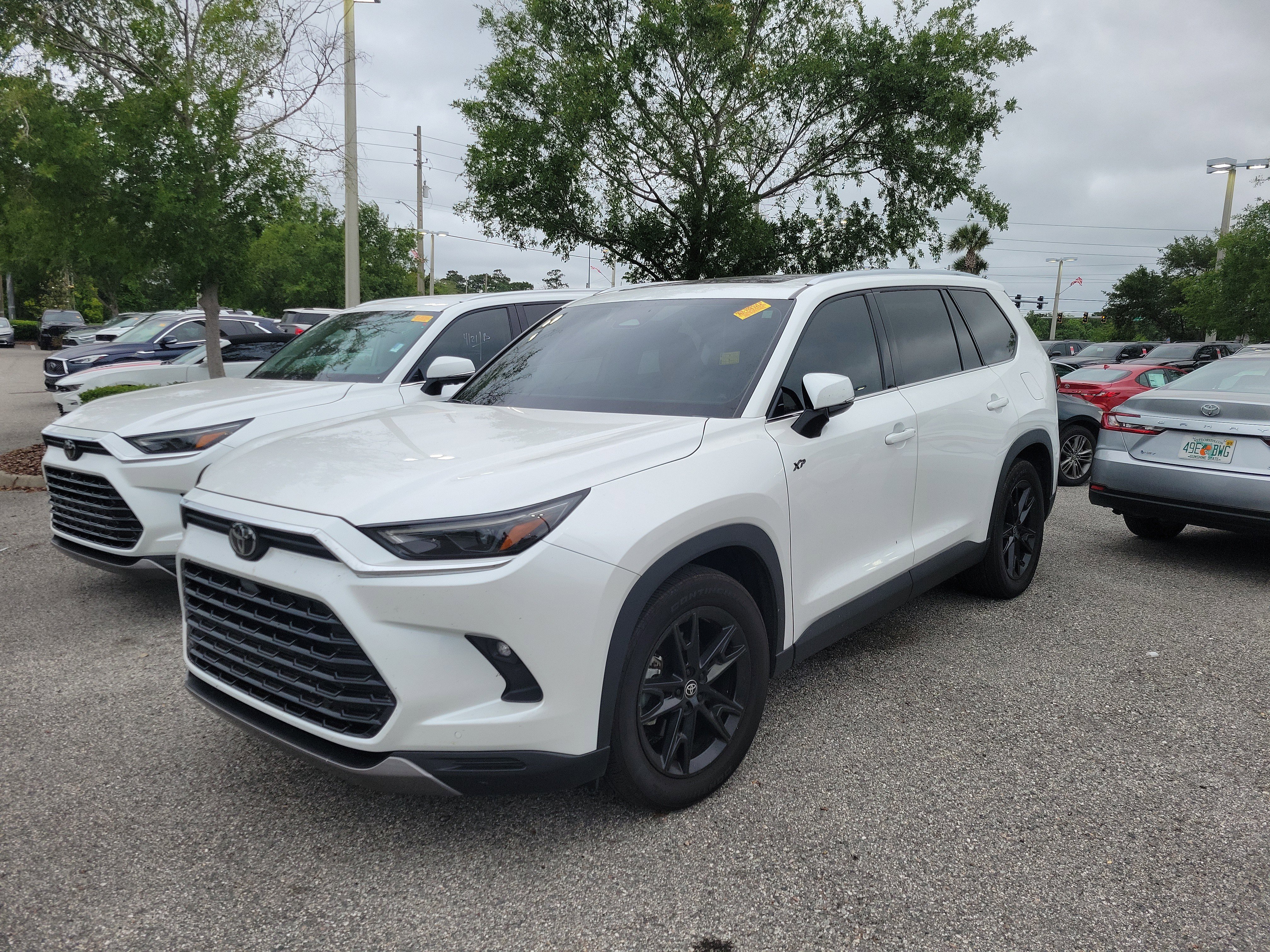 Used 2025 Toyota Grand Highlander AWD Hybrid image 1