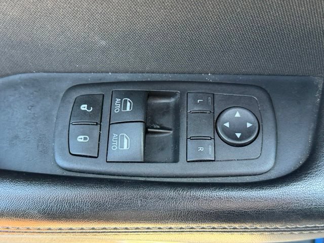 Used 2021 Dodge Challenger SXT w/ Blacktop Package RWD image 8