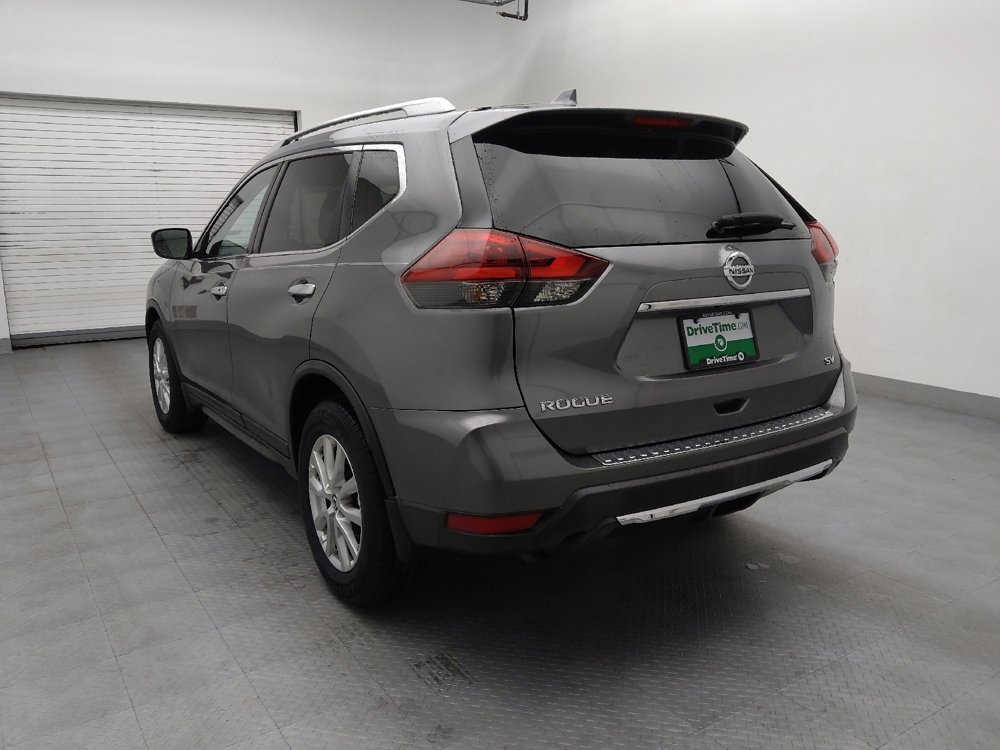 Used 2018 Nissan Rogue SV image 6