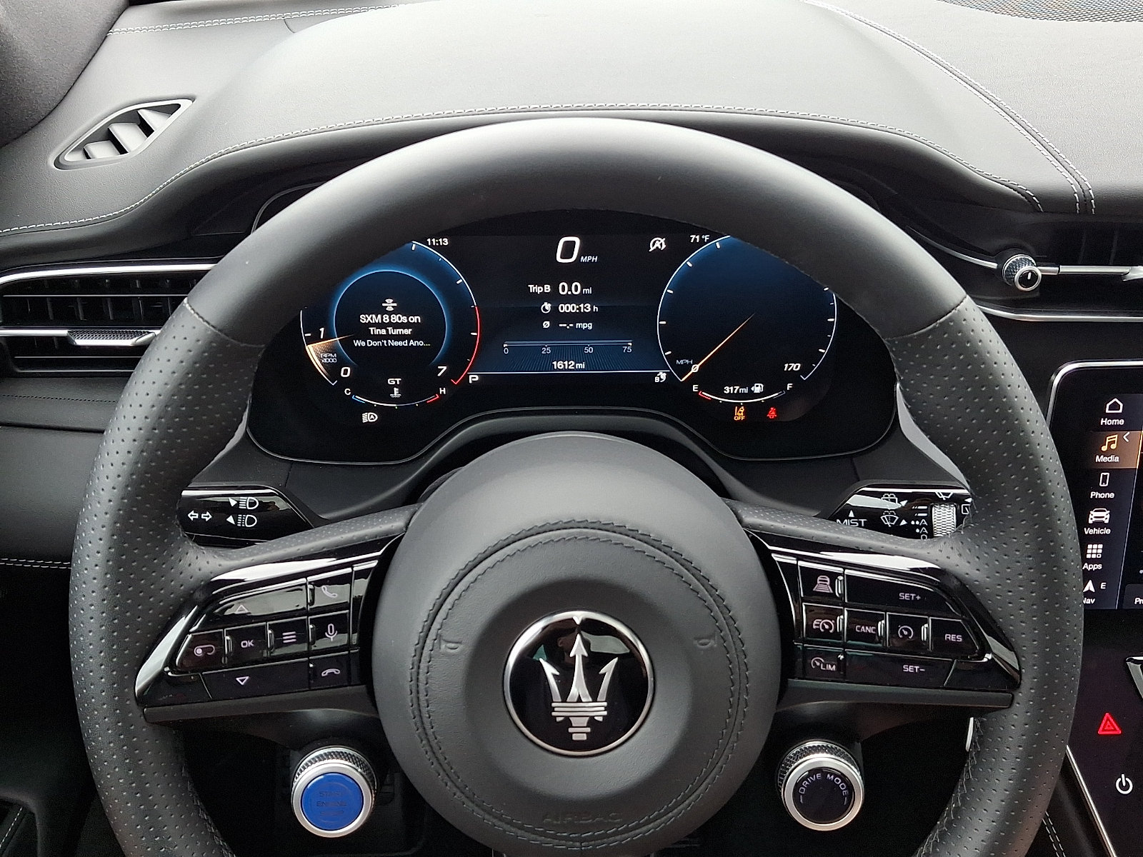 Certified 2025 Maserati Grecale Folgore AWD/4WD image 3