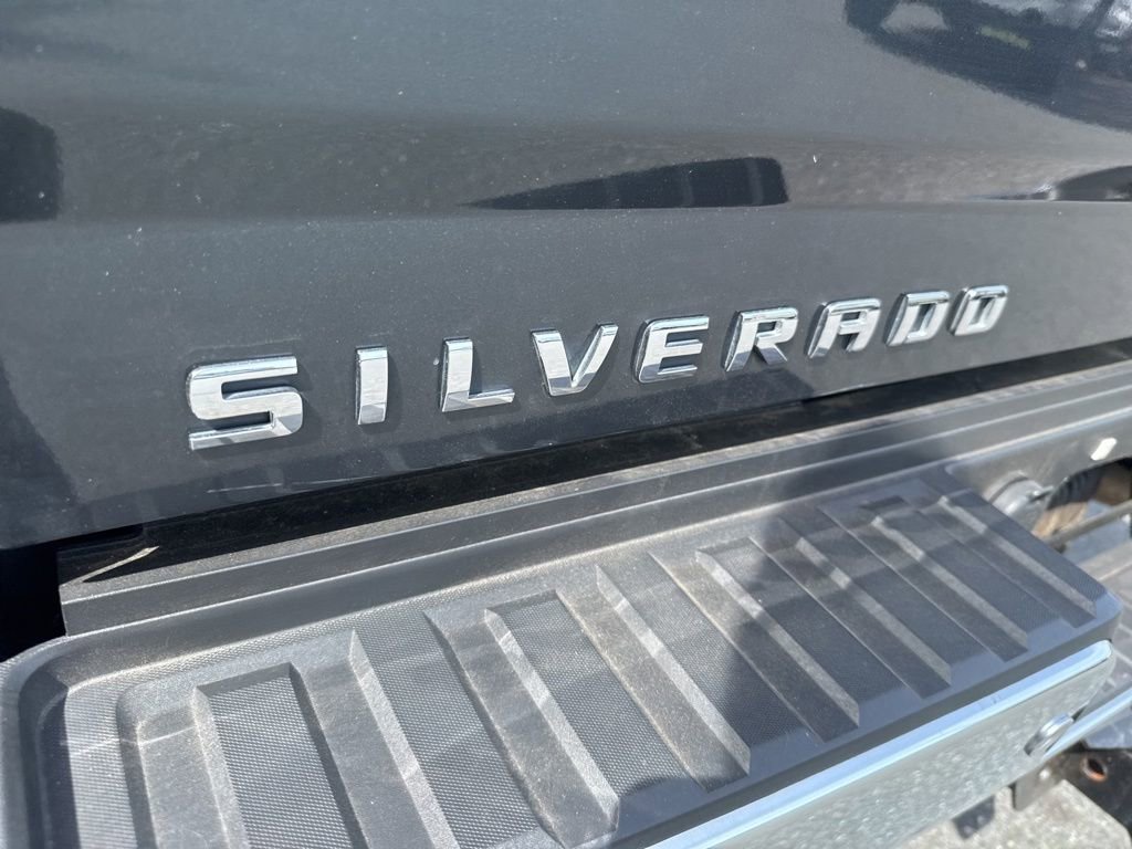 Used 2019 Chevrolet Silverado 3500 LTZ w/ LTZ Plus Package AWD/4WD image 8