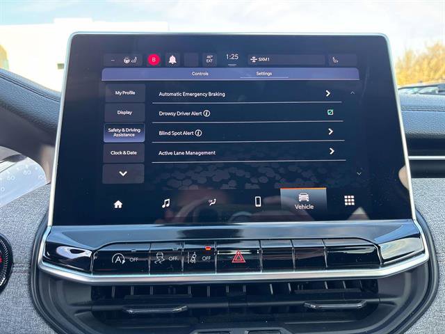 Certified 2023 Jeep Compass Latitude image 29