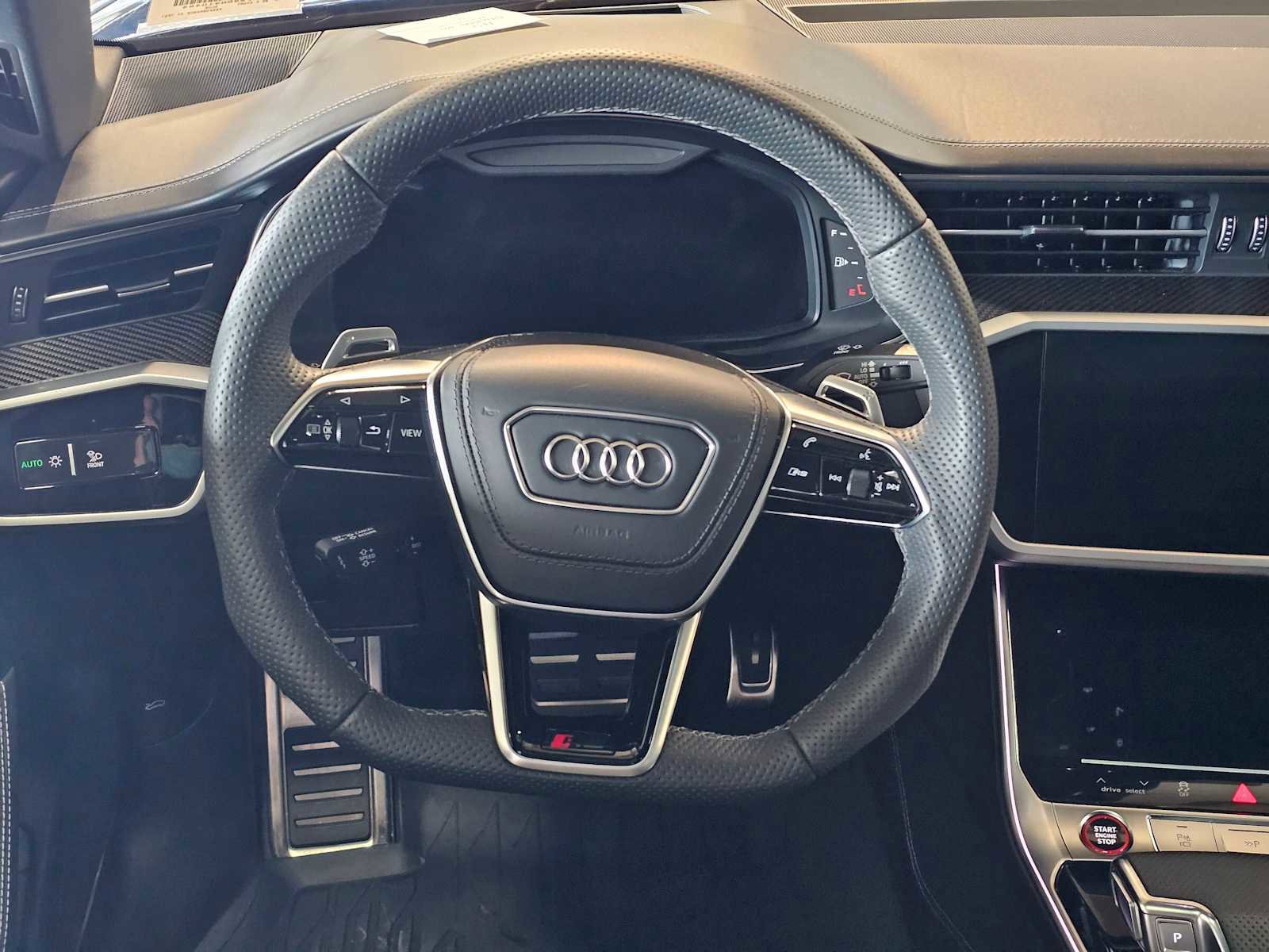 Used 2025 Audi RS 6 performance AWD/4WD image 21
