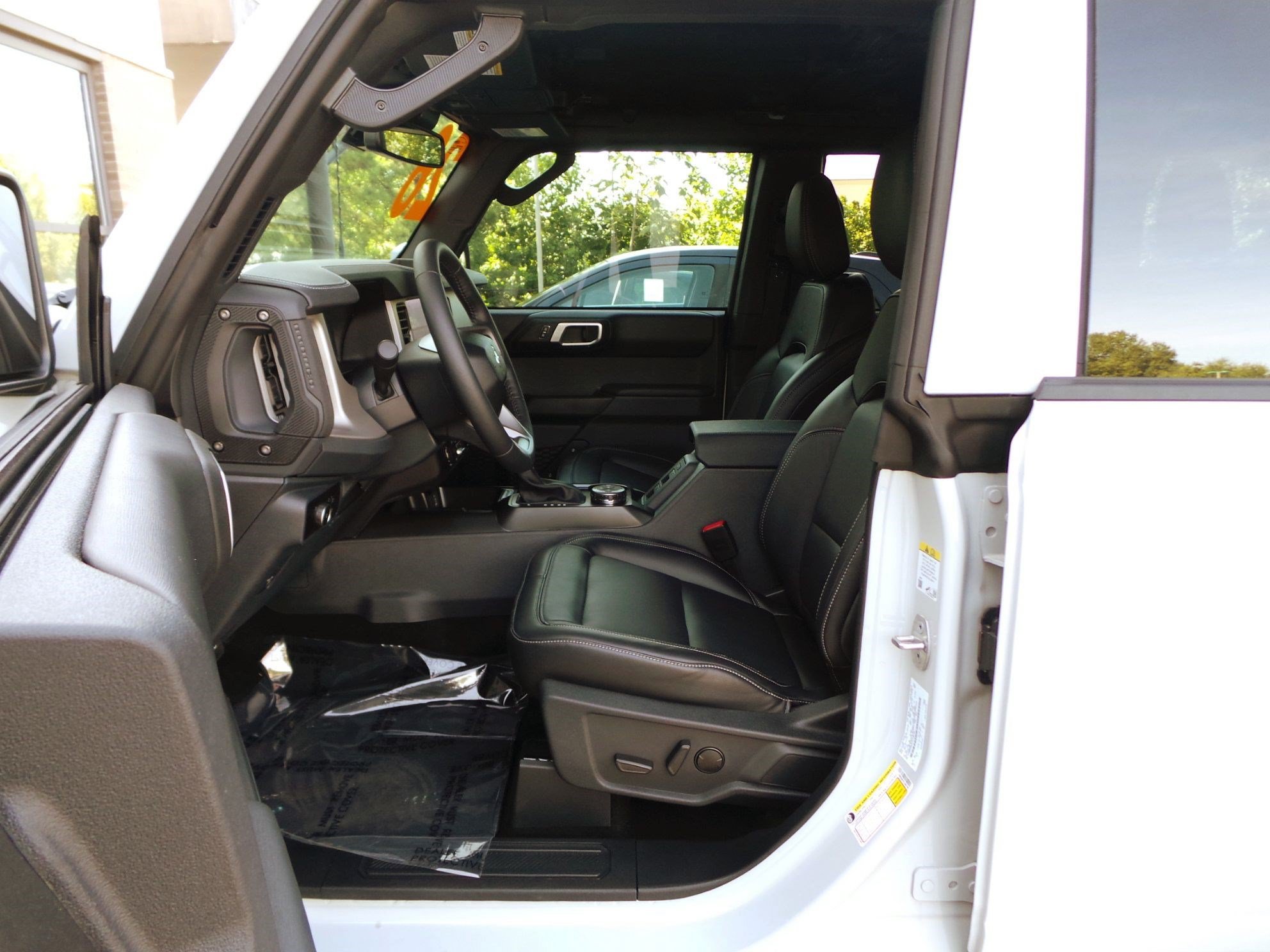Used 2026 Ford Bronco Outer Banks AWD/4WD image 28