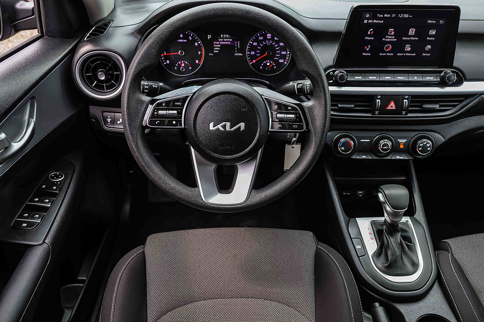 Certified 2024 Kia Forte LXS w/ LXS Technology Package image 17