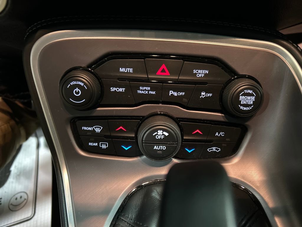 Used 2022 Dodge Challenger R/T w/ Blacktop Package image 19