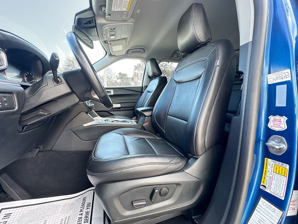 Used 2021 Ford Explorer Limited image 23