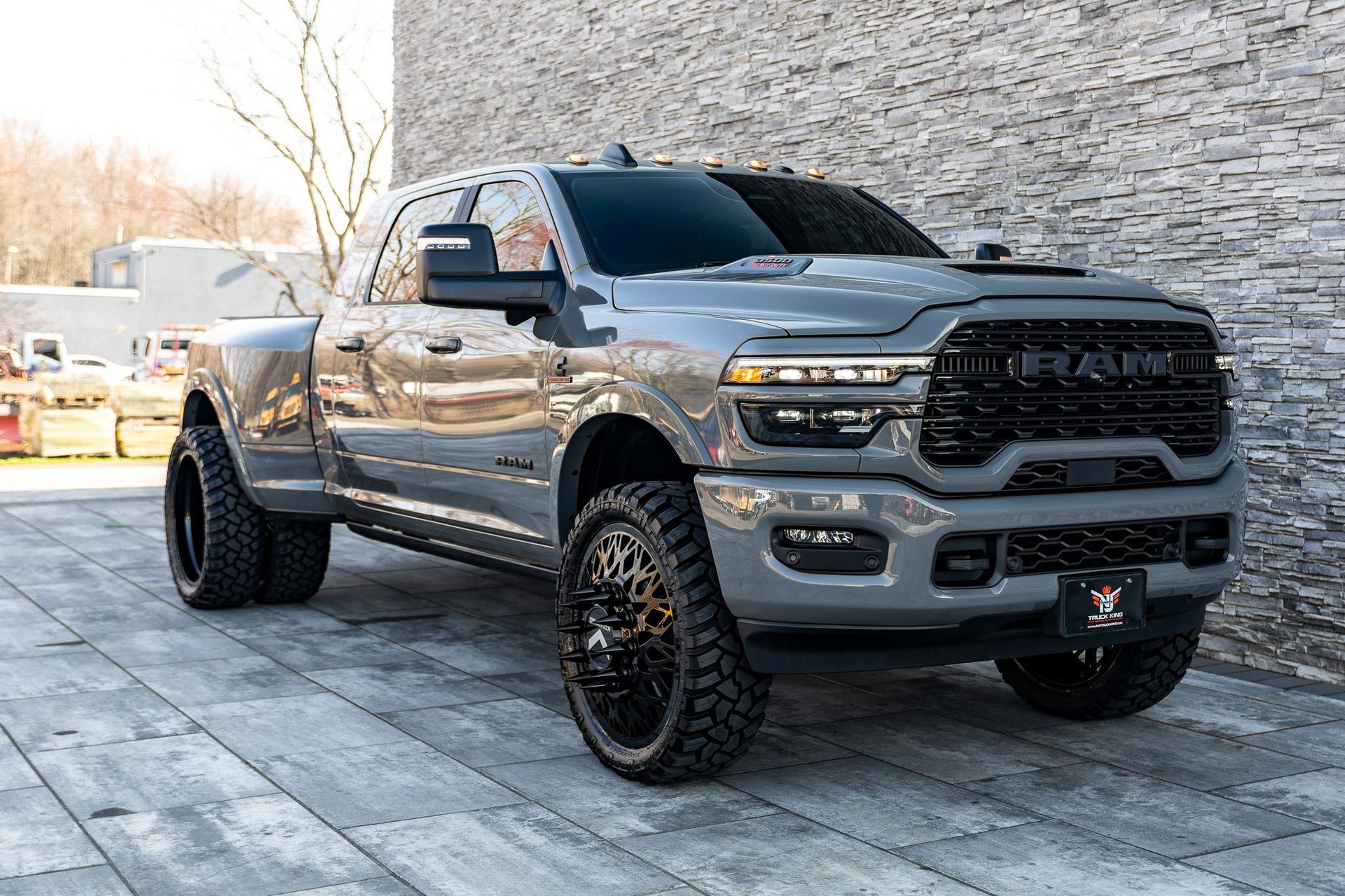 Used 2026 RAM 3500 Limited image 14