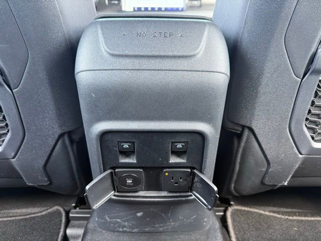 Used 2024 Ford Bronco Everglades image 21