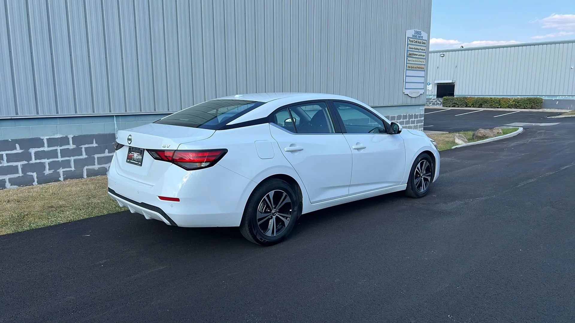 Used 2023 Nissan Sentra SV image 5