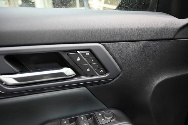 New 2026 GMC Terrain AT4 w/ Convenience Package III image 26