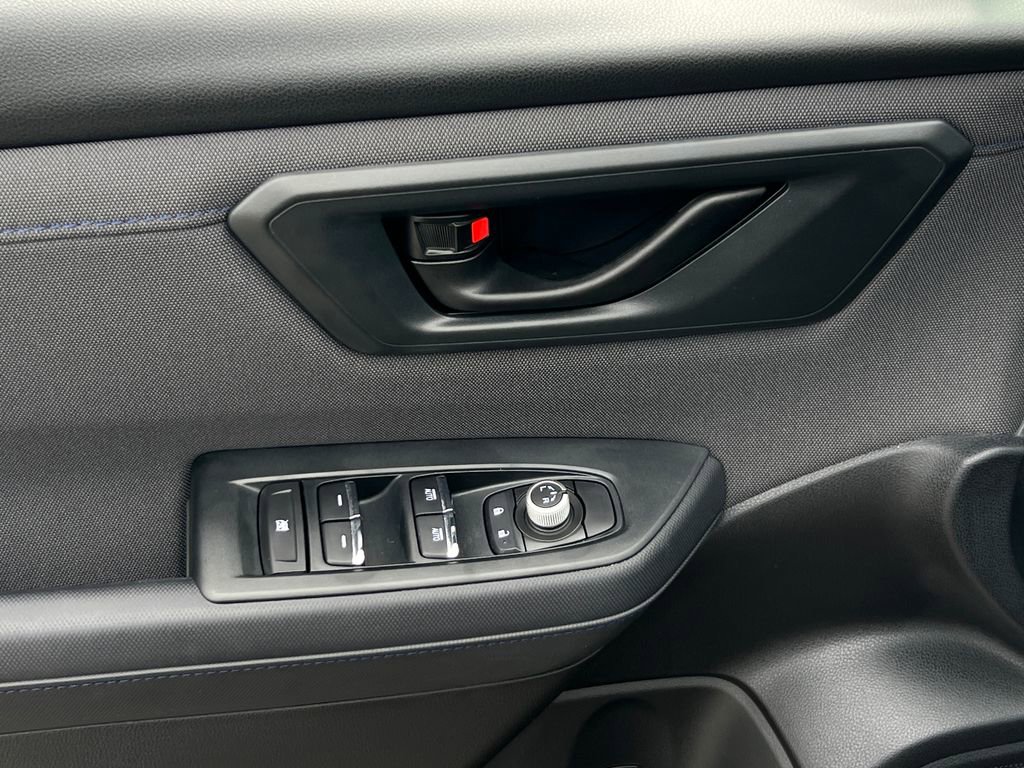 Certified 2025 Subaru Forester Premium image 17