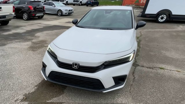 Used 2023 Honda Civic Sport image 5