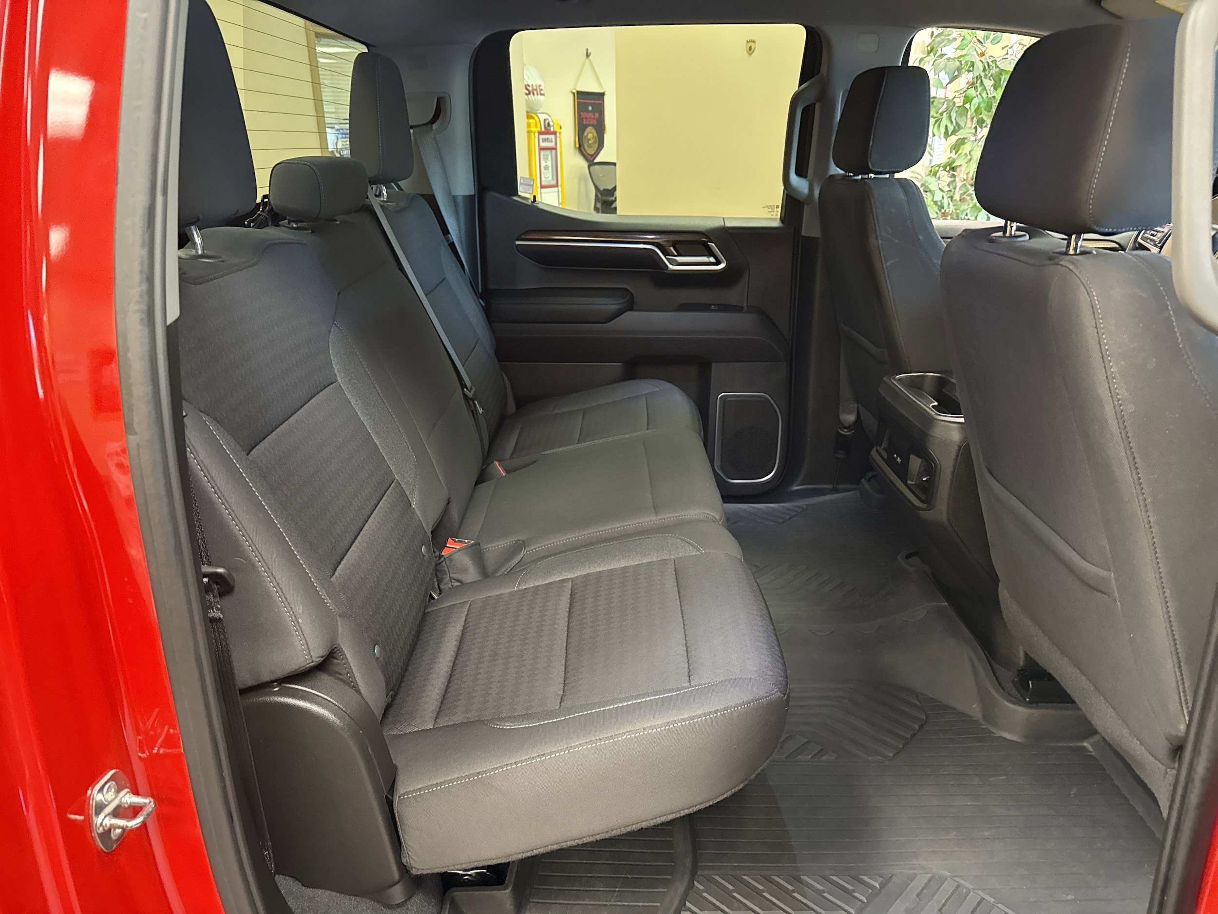 Used 2022 Chevrolet Silverado 1500 RST AWD/4WD image 20