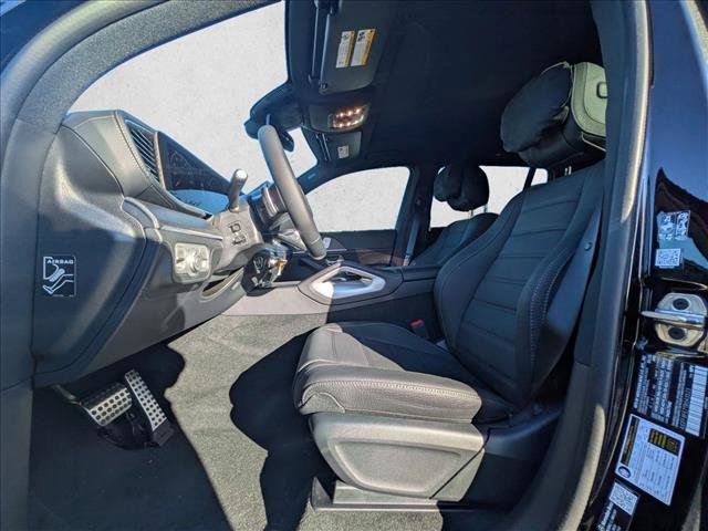 New 2026 Mercedes-Benz GLS 580 4MATIC image 4