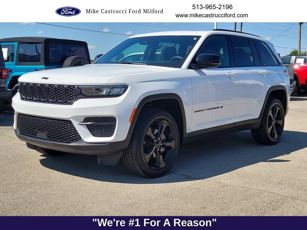 Used 2024 Jeep Grand Cherokee Altitude