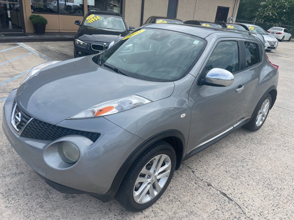 Used 2011 Nissan Juke SL w/ Chrome Pkg