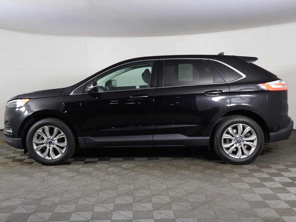 Used 2022 Ford Edge Titanium image 15