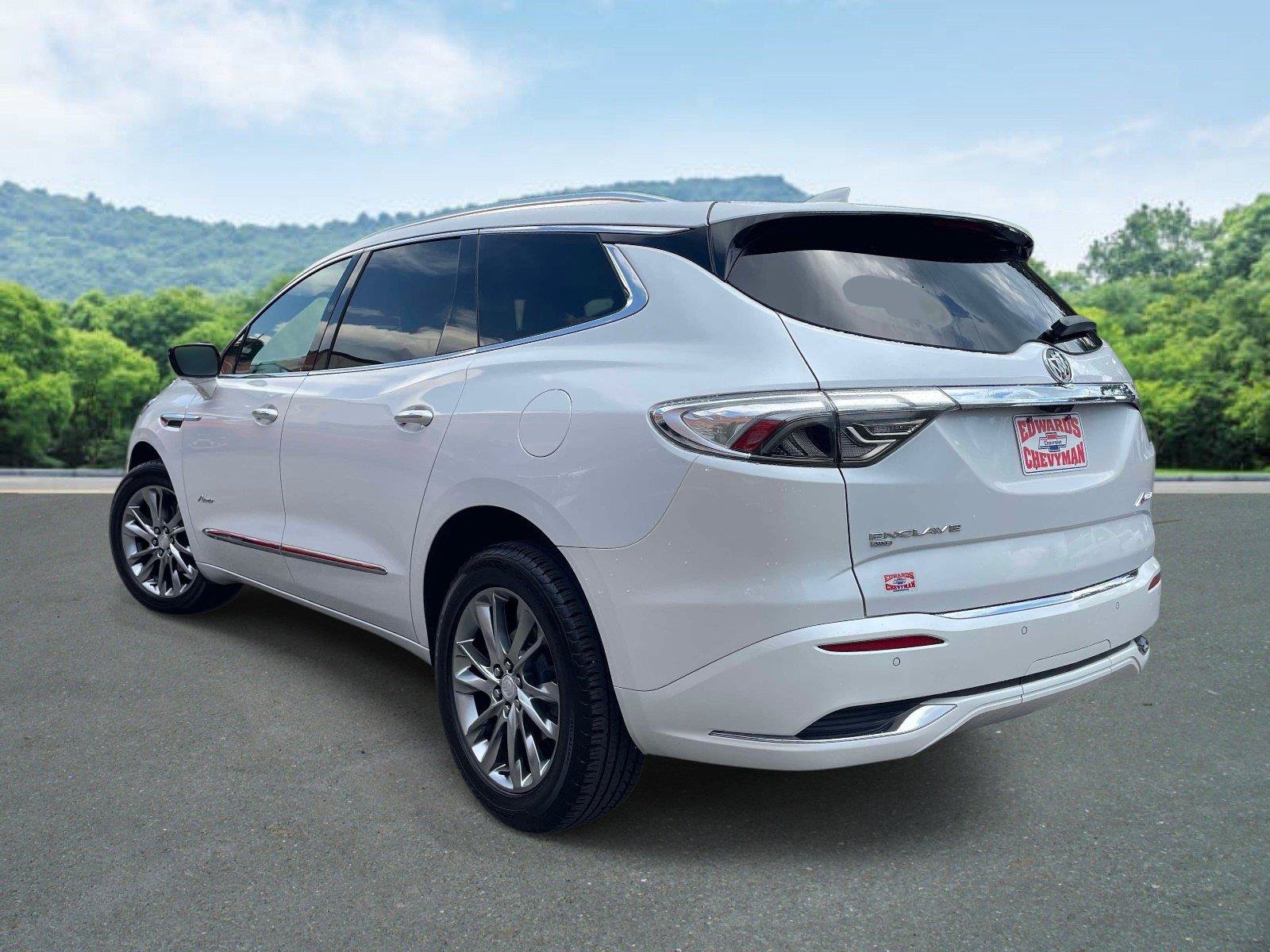 Used 2022 Buick Enclave Avenir w/ Trailering Package, 5000 lbs. AWD/4WD image 25