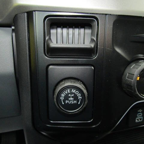 Used 2025 Ford F350 XL RWD image 15