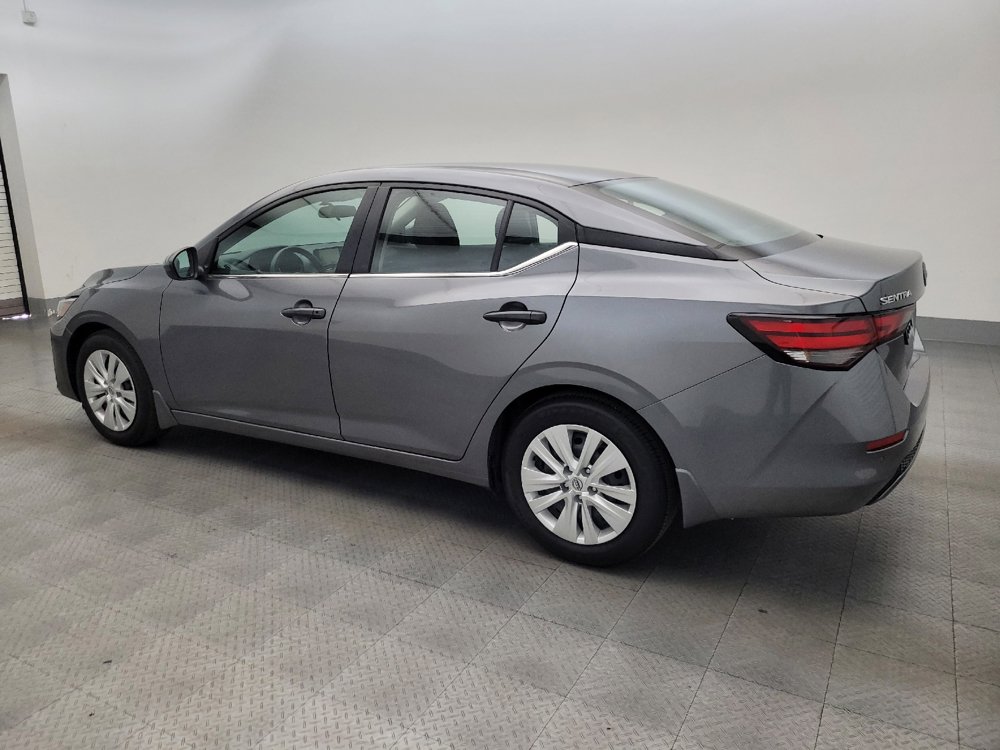Used 2025 Nissan Sentra S FWD image 3