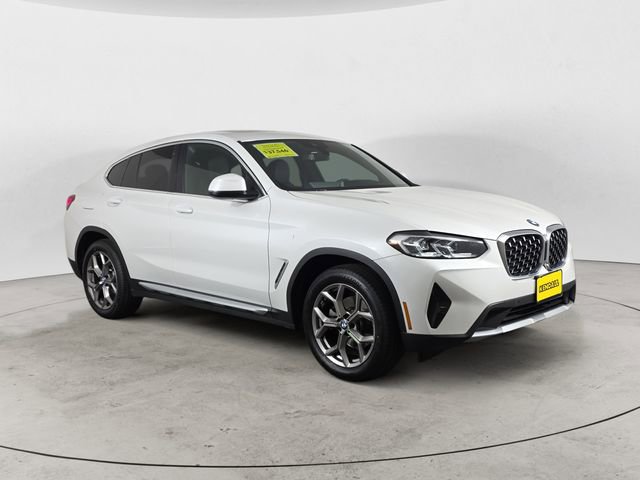 Used 2022 BMW X4 xDrive30i w/ Premium Package AWD/4WD image 7