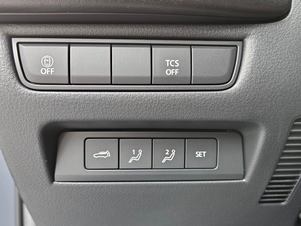 New 2025 MAZDA CX-50 AWD 2.5 S w/ Accent Package image 31