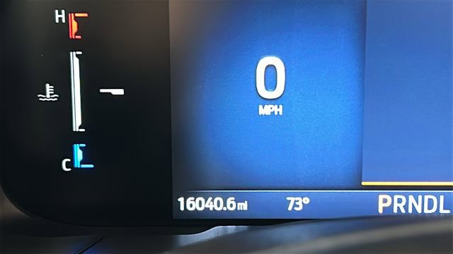 Used 2025 Ford Maverick XL w/ Equipment Group 102A AWD/4WD image 19