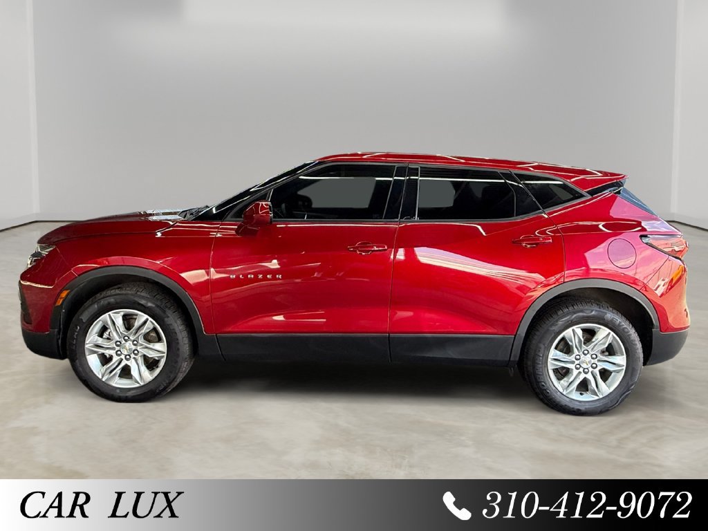 Used 2022 Chevrolet Blazer LT AWD/4WD image 2