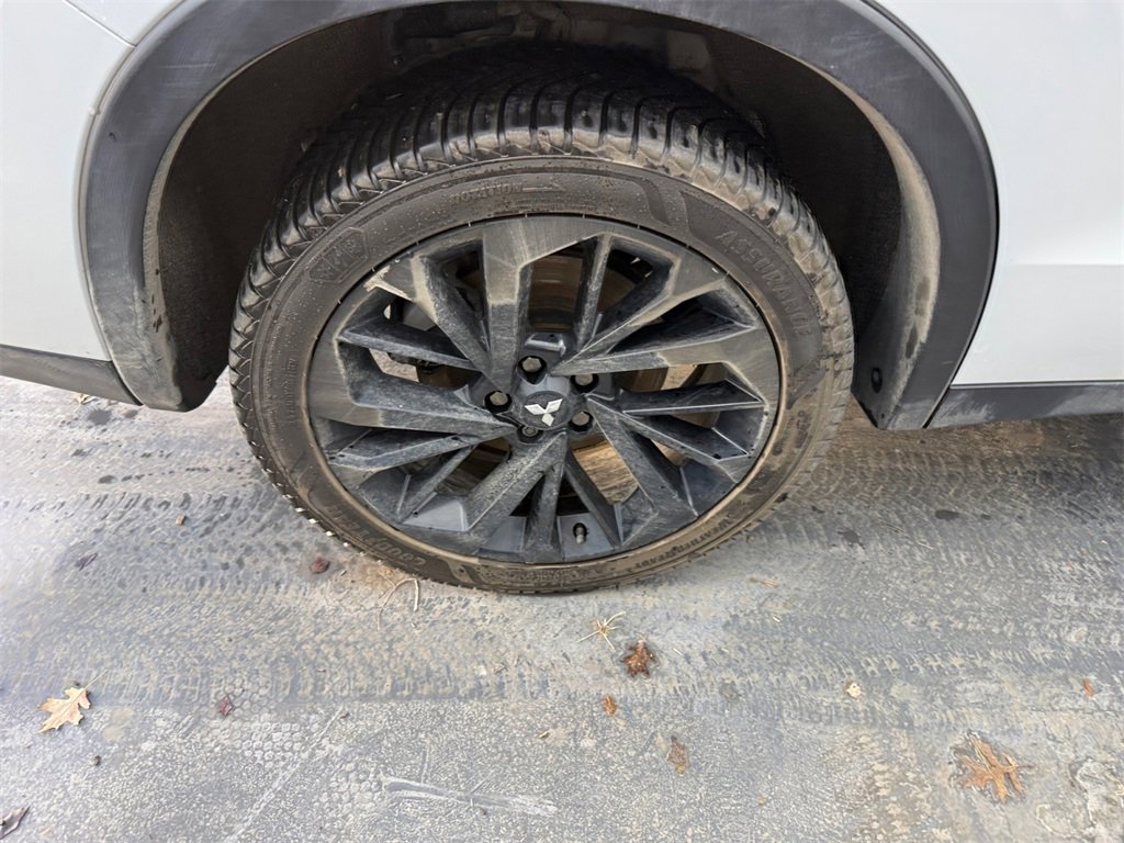 Used 2023 Mitsubishi Outlander SEL Black Edition image 36