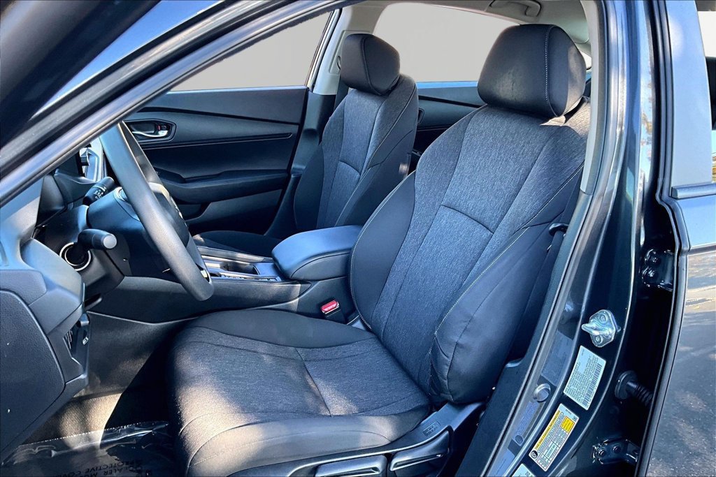 Used 2025 Honda Accord LX image 17
