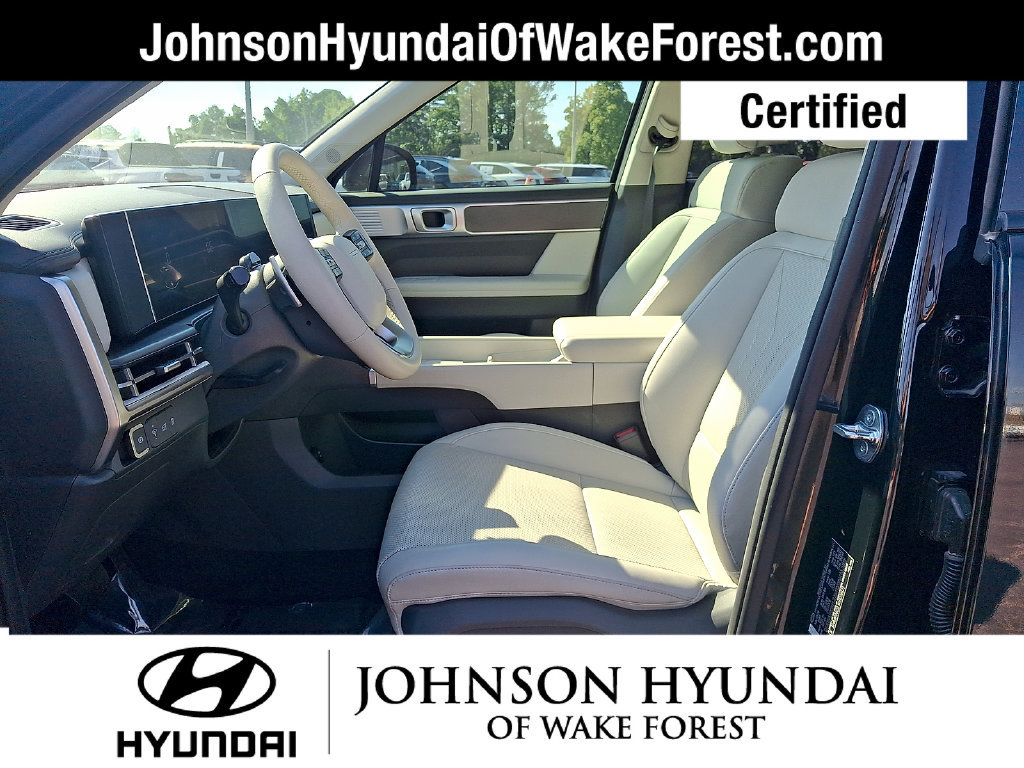 Certified 2024 Hyundai Santa Fe SEL FWD image 3