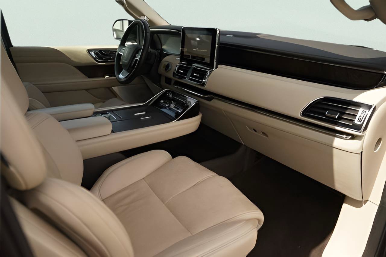 Used 2020 Lincoln Navigator L Reserve w/ Equipment Group 208A Reserve AWD/4WD image 20