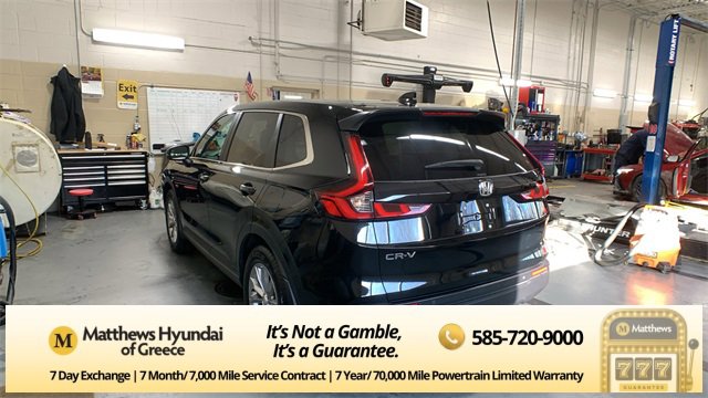 Used 2023 Honda CR-V EX-L image 3