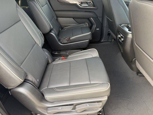 New 2026 GMC Yukon XL Elevation AWD/4WD image 13
