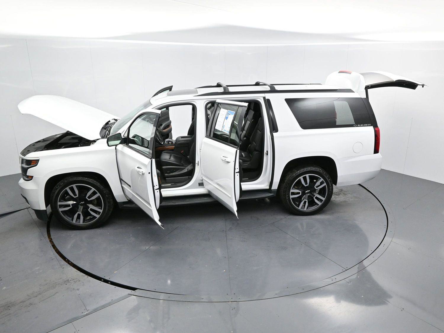 Used 2019 Chevrolet Suburban Premier AWD/4WD image 51