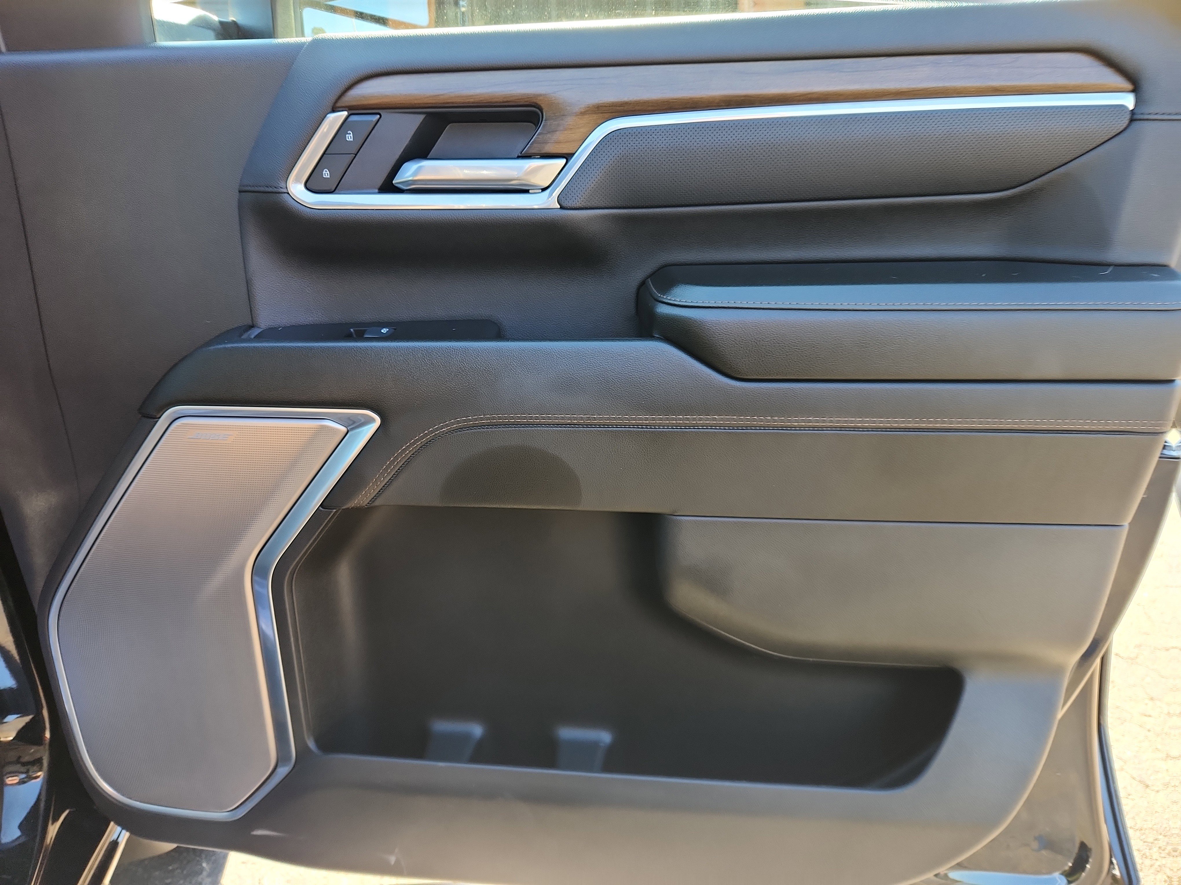 Used 2025 Chevrolet Silverado 3500 High Country w/ High Country Premium Package image 54