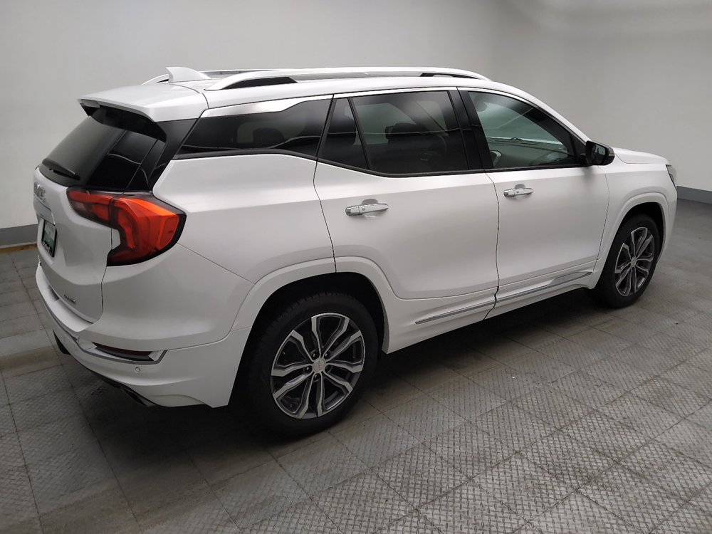 Used 2019 GMC Terrain Denali w/ Advanced Safety Package image 10