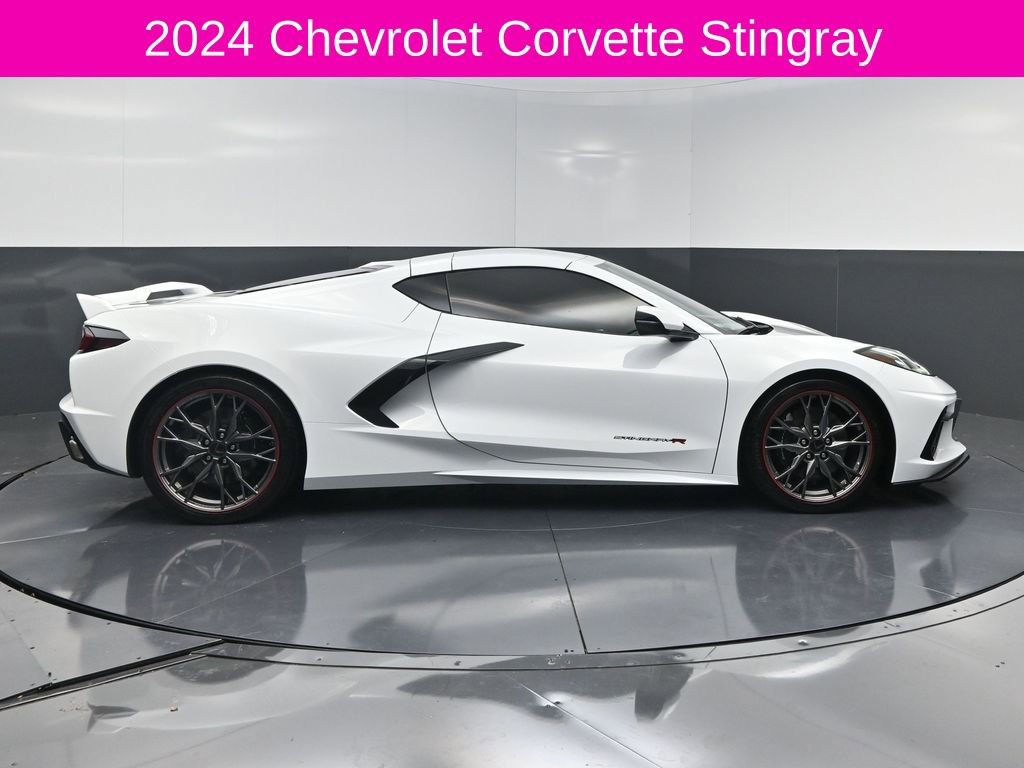 Used 2024 Chevrolet Corvette Stingray w/ Z51 Performance Package image 4