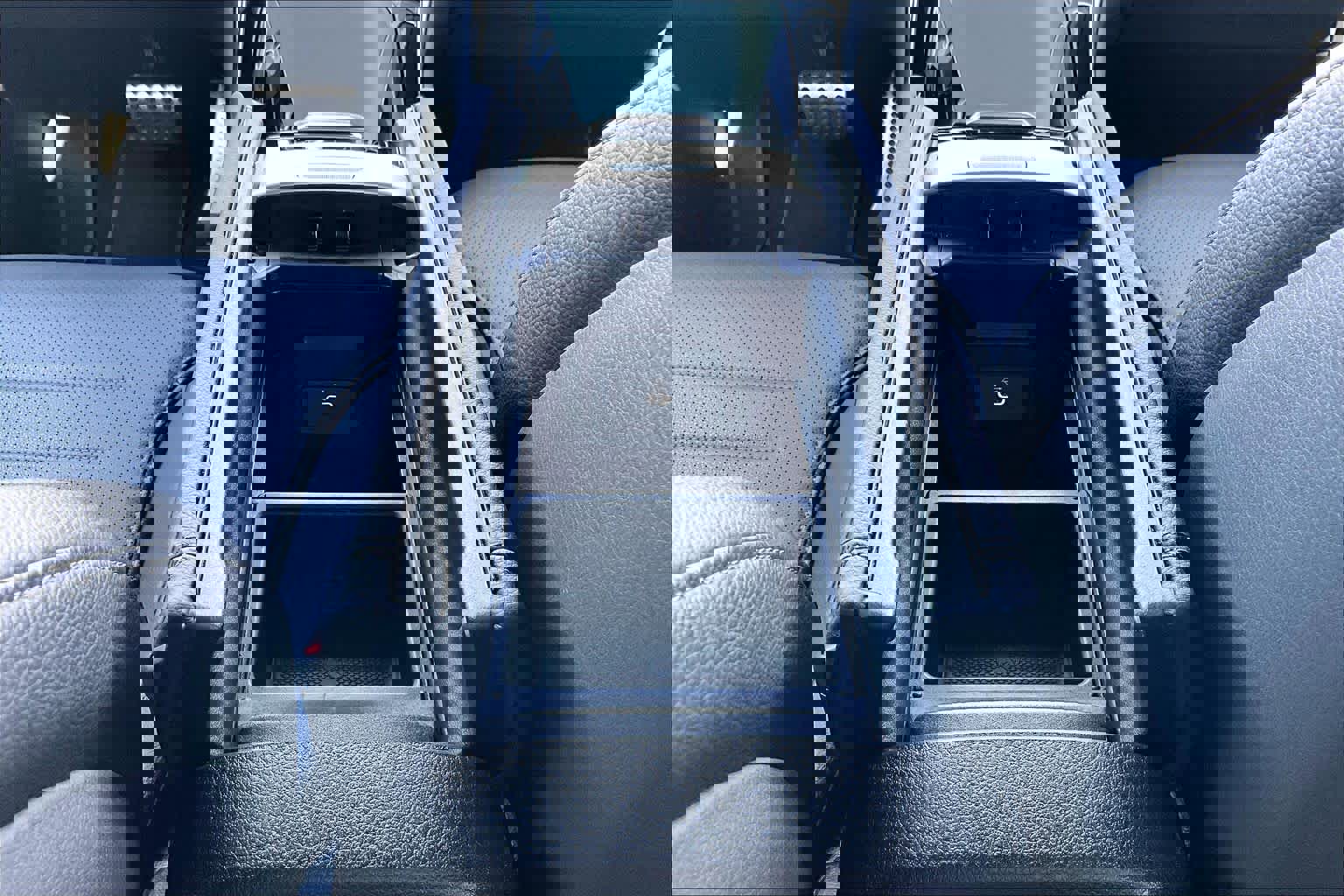 Certified 2025 Mercedes-Benz GLC 350e 4MATIC image 35