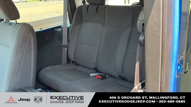 Used 2023 Jeep Wrangler Sport AWD/4WD image 19