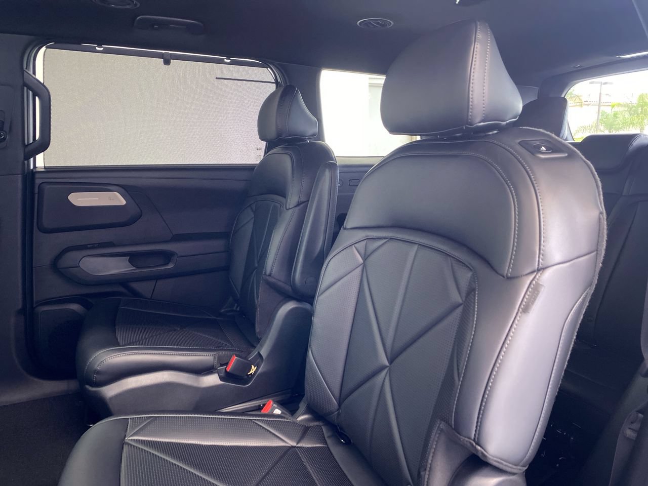 New 2027 Kia Telluride EX w/ Towing Package FWD image 35