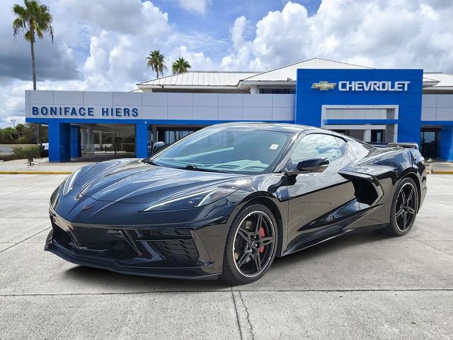 Used 2021 Chevrolet Corvette Stingray Preferred Cpe w/ Z51 Performance Package RWD image 2