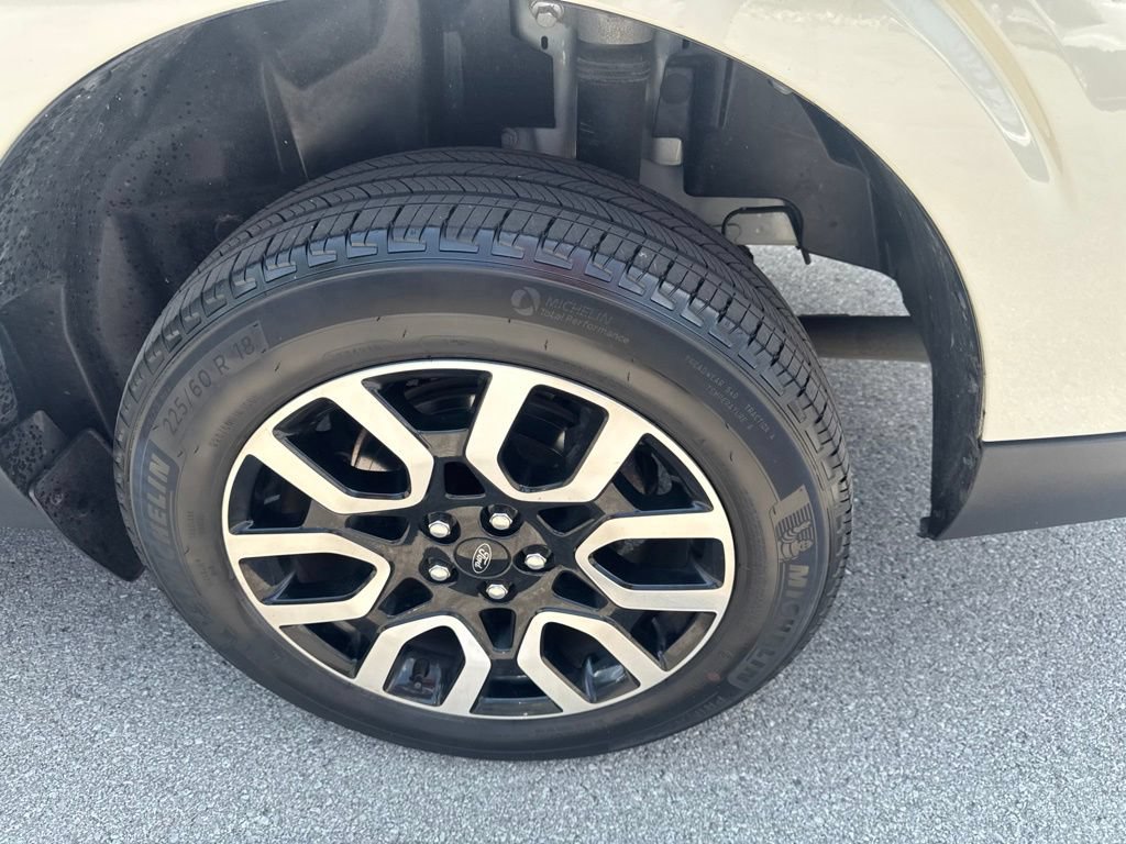 Used 2024 Ford Maverick Lariat AWD/4WD image 47