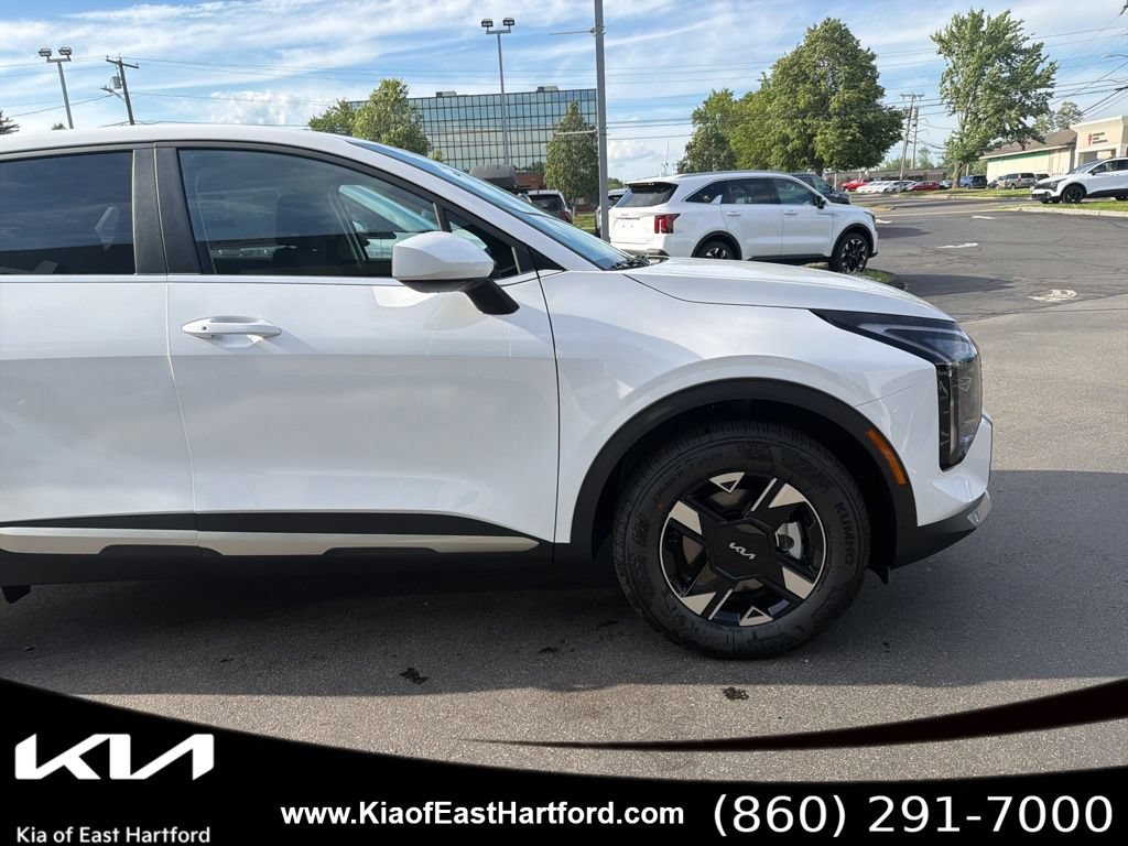 New 2026 Kia Sportage LX AWD/4WD image 6