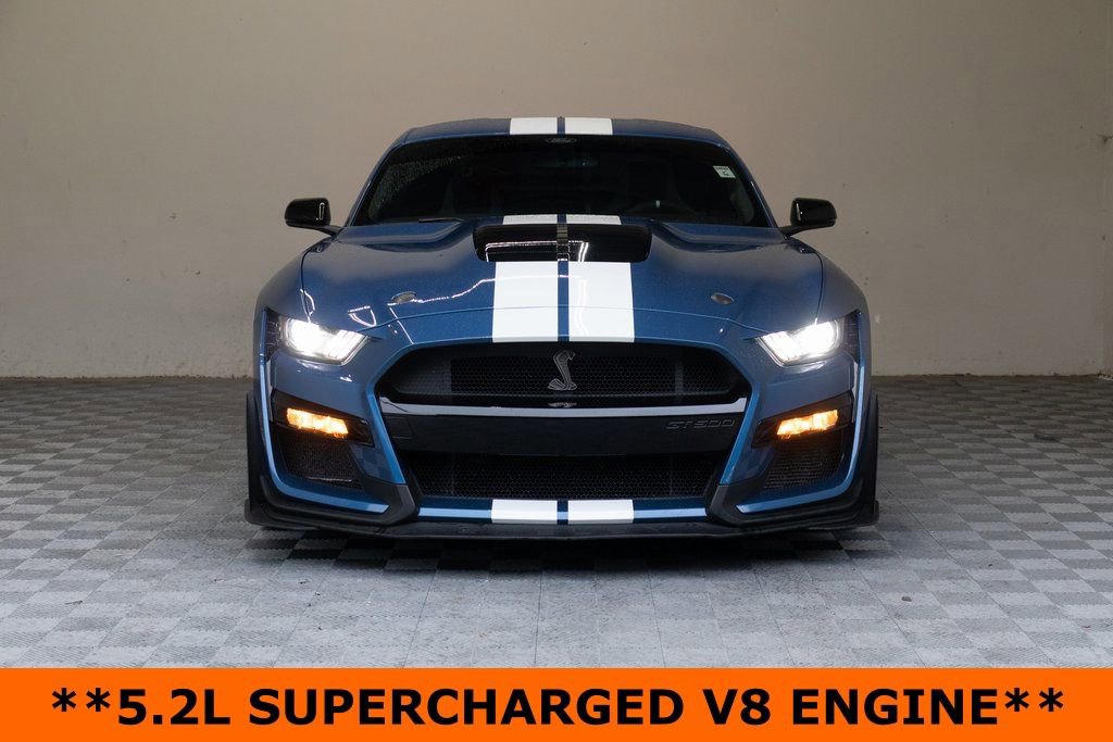 Used 2021 Ford Mustang Shelby GT500 w/ Carbon Fiber Track Pack RWD image 4