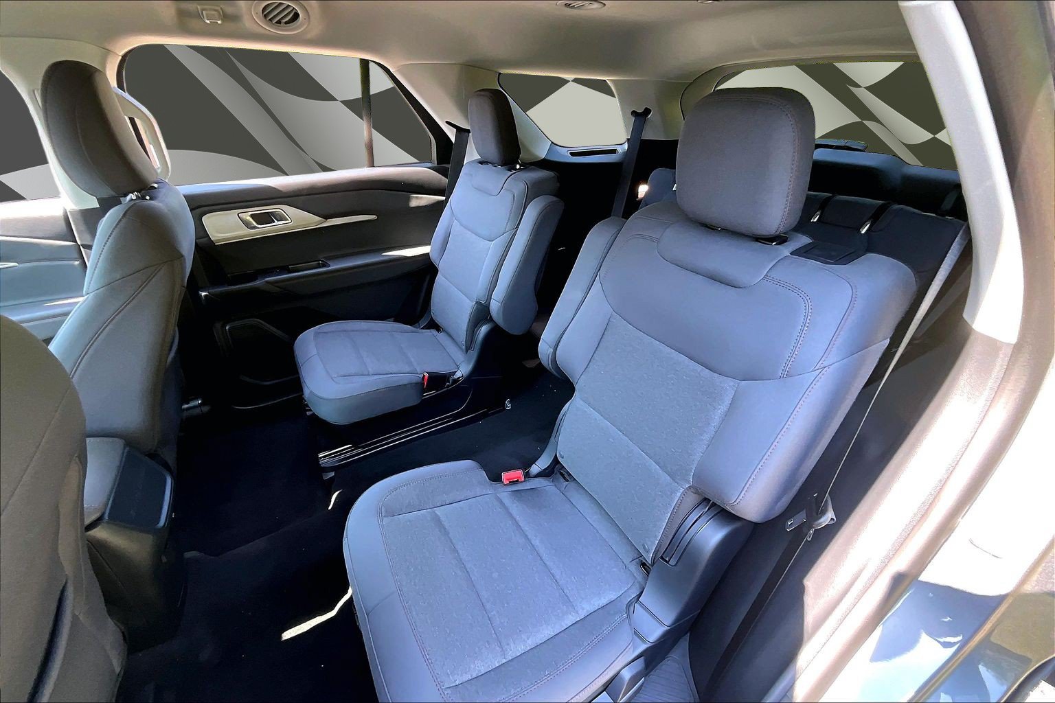 New 2026 Ford Explorer Active AWD/4WD image 10