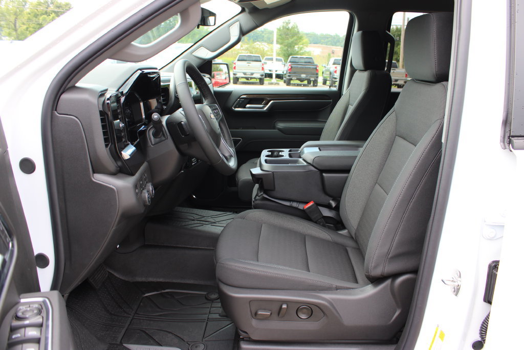 New 2026 Chevrolet Silverado 1500 LT w/ Safety Package AWD/4WD image 15