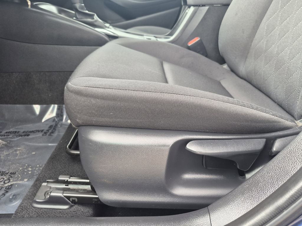 Used 2024 Toyota Corolla LE FWD image 11