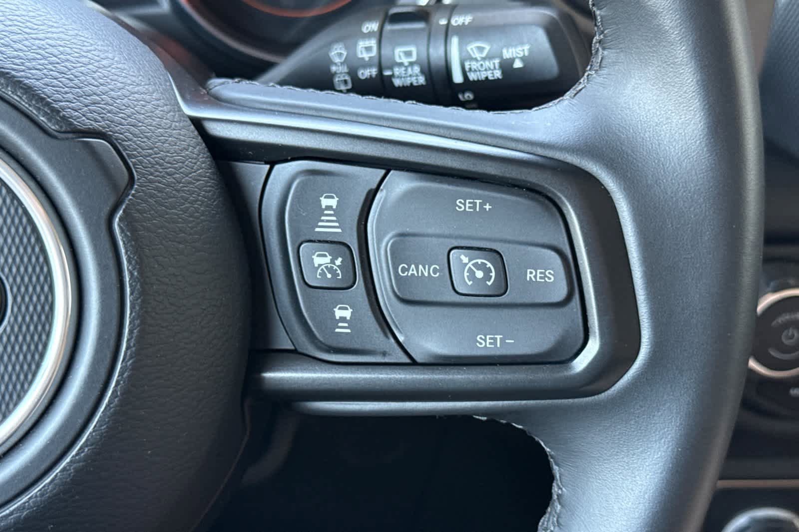 Used 2022 Jeep Wrangler Sport AWD/4WD image 26